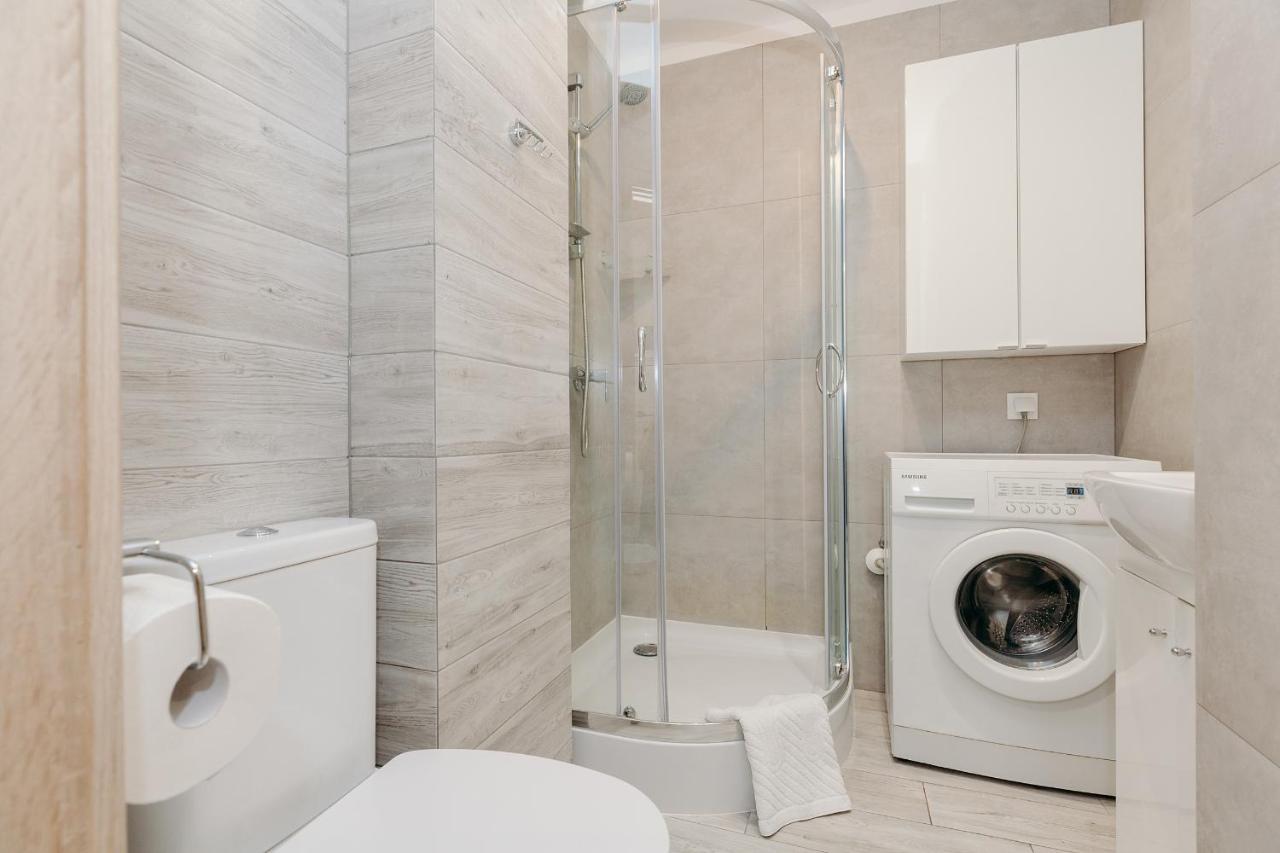 Apartment Shortstaypoland Krochmalna Warsaw